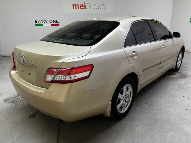 2010 Toyota Camry LE