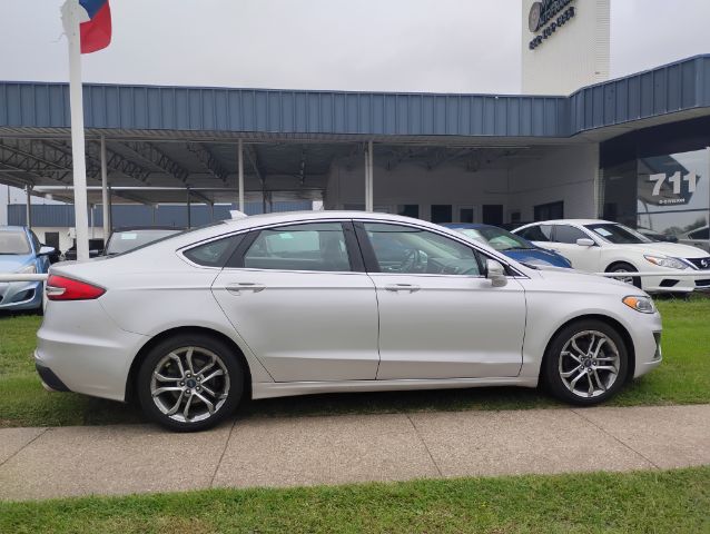 2019 Ford Fusion SEL