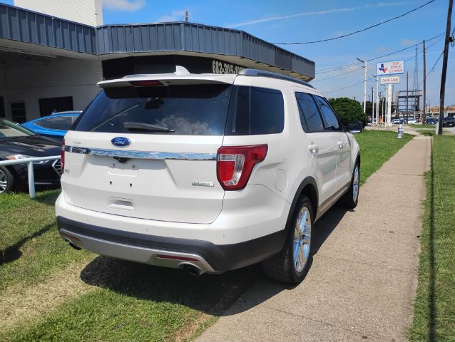 2017 Ford Explorer XLT FWD
