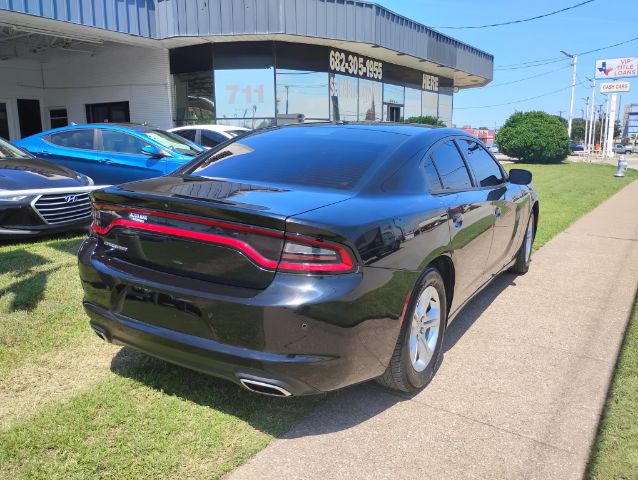 2019 Dodge Charger SXT RWD