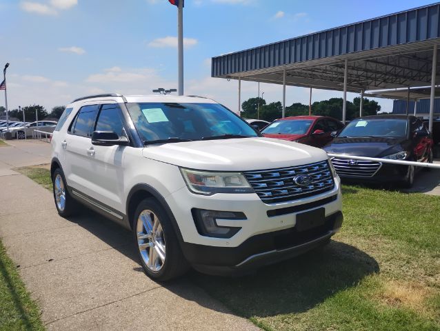 2017 Ford Explorer XLT FWD