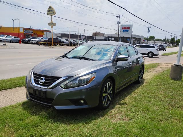 2017 Nissan Altima 2.5 SR