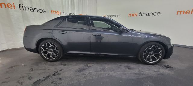 2018 Chrysler 300 S V6 RWD