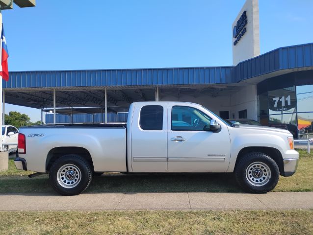 2013 GMC Sierra 1500 SL Ext. Cab 4WD
