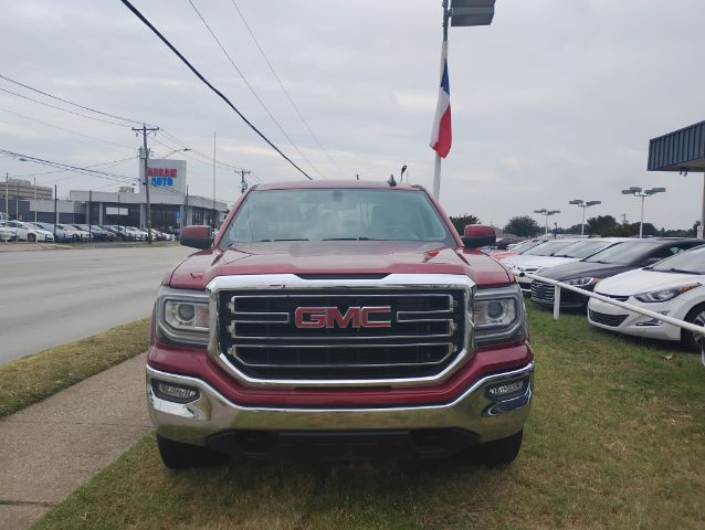 2018 GMC Sierra 1500 SLE Crew Cab Short B