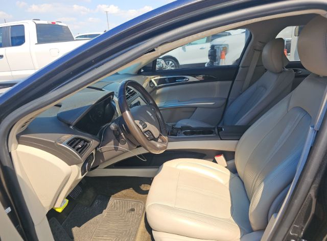 2016 Lincoln MKZ FWD V6 4D SEDAN