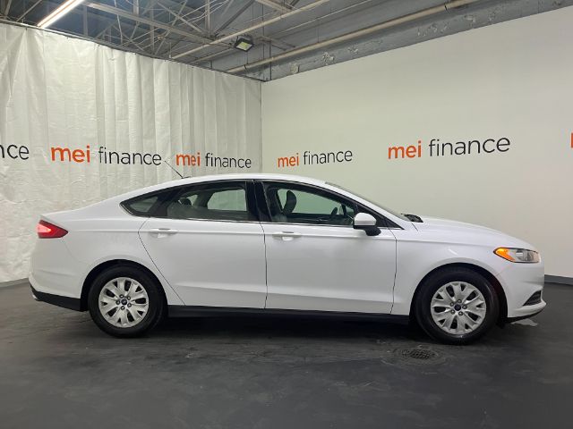 2014 Ford Fusion S