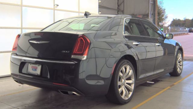 2019 Chrysler 300 Limited