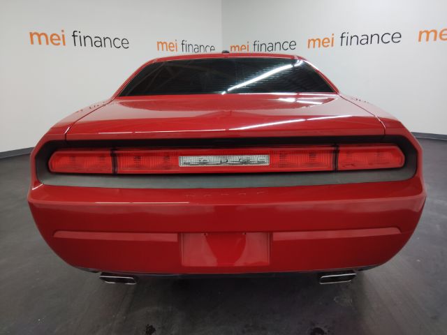 2013 Dodge Challenger SXT