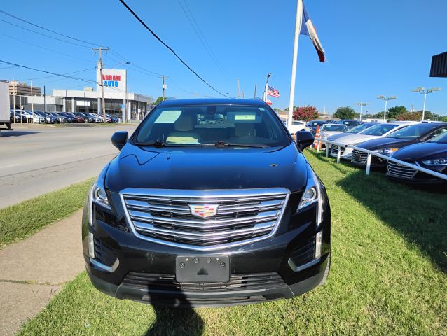 2017 Cadillac XT5 Standard