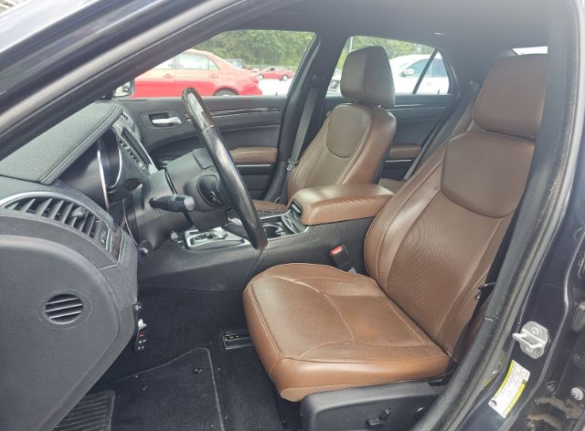 2019 Chrysler 300 Limited