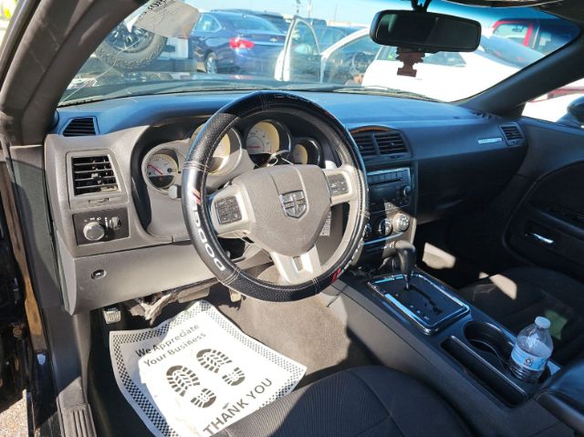 2013 Dodge Challenger SXT