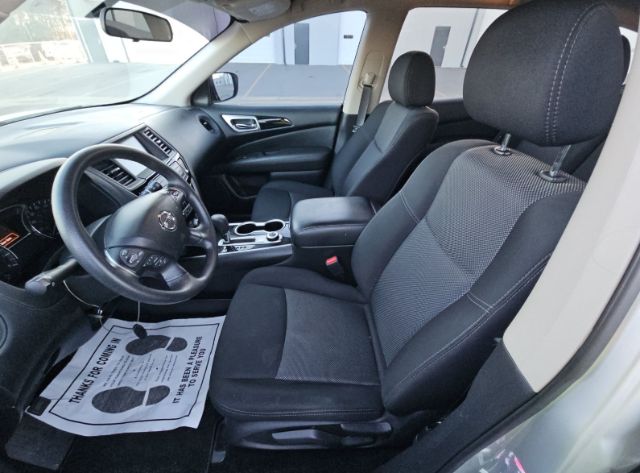 2018 Nissan Pathfinder S