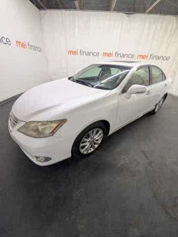 2011 Lexus ES 350's photo