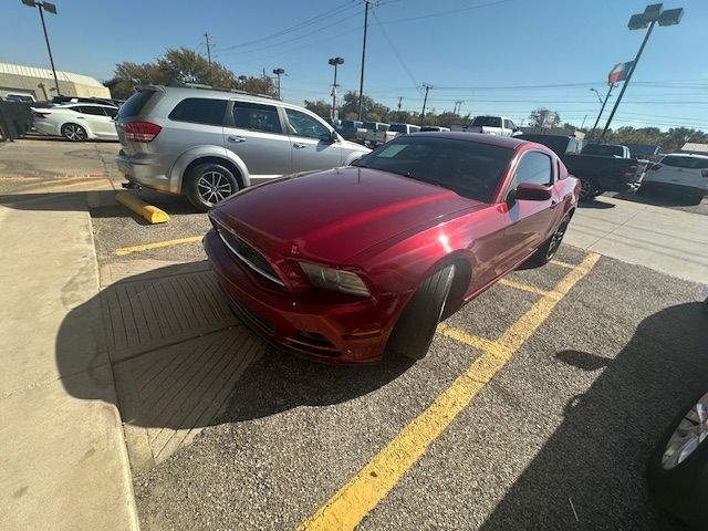 2014 Ford Mustang V6 Coupe