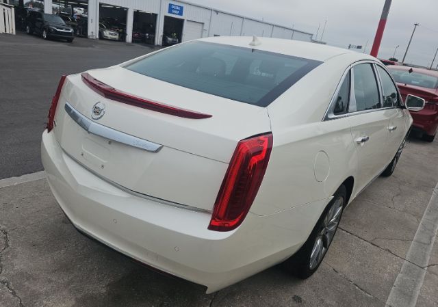 2013 Cadillac XTS Standard