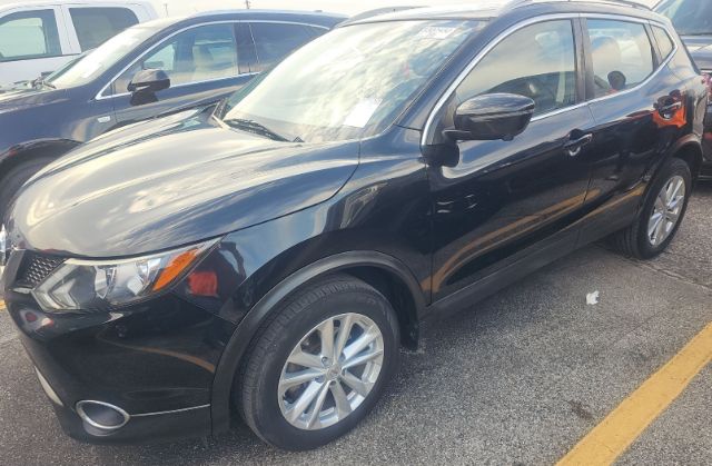 2017 Nissan Rogue Sport SV