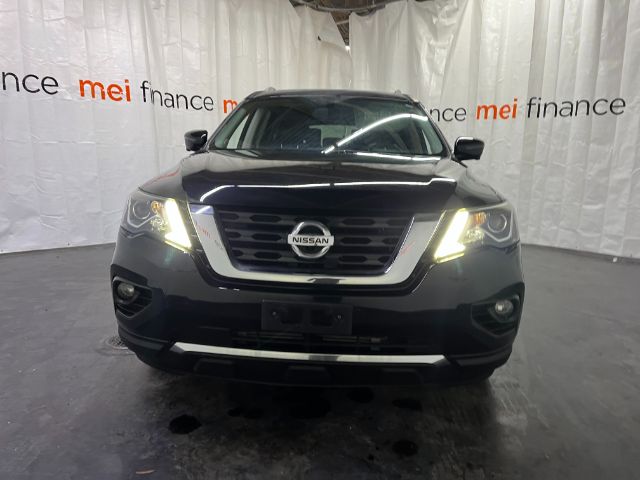 2017 Nissan Pathfinder SL