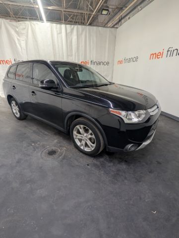 2015 Mitsubishi Outlander SE 2WD