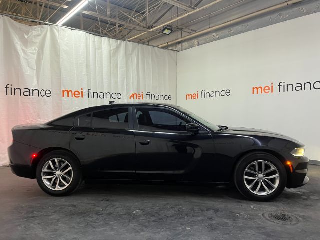 2015 Dodge Charger SXT