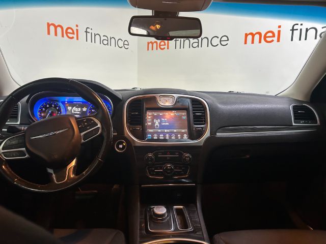 2019 Chrysler 300 Touring