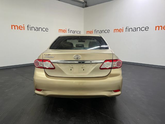 2011 Toyota Corolla LE 4-Speed AT