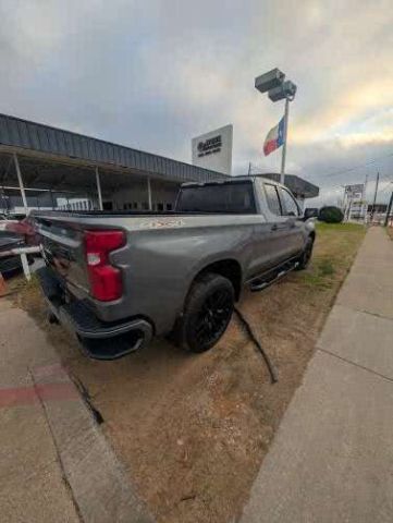 2020 Chevrolet Silverado 1500 4WD Double Cab Standard Bed Custom