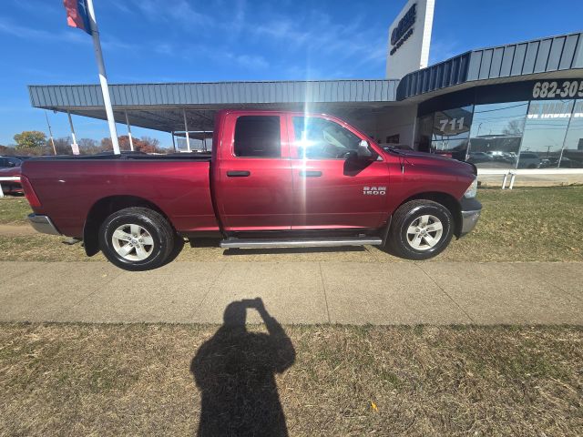 2016 RAM 1500 ST Quad Cab 4WD