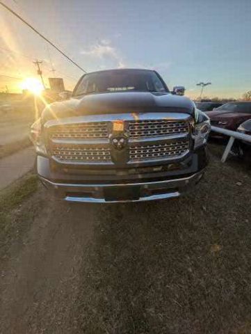 2016 RAM 1500 LARAMIE CREW CAB