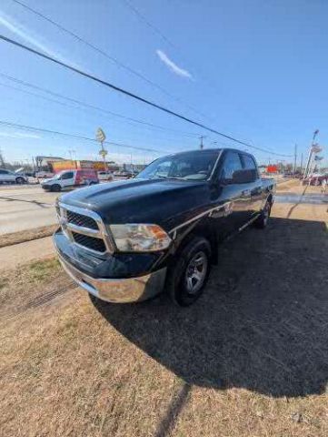 2016 RAM 1500 SLT Crew Cab SWB 4WD