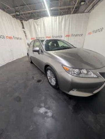 2015 Lexus ES 350 Crafted Line