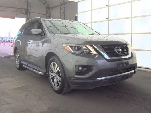 2018 Nissan Pathfinder SV