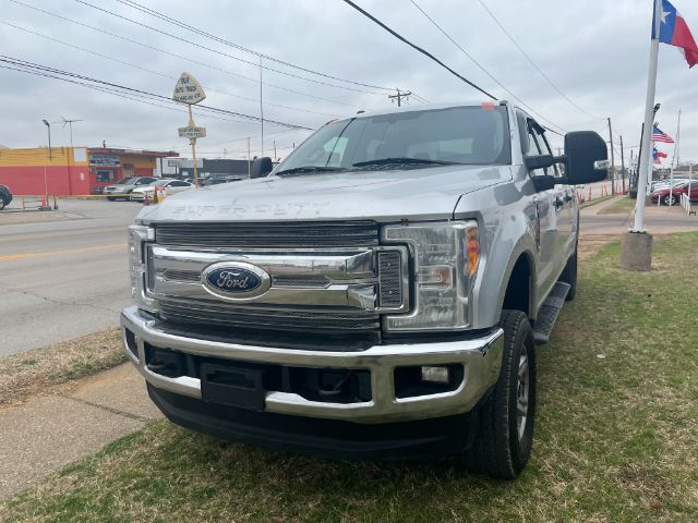 2017 Ford F-250 SD XLT Crew Cab Long Be