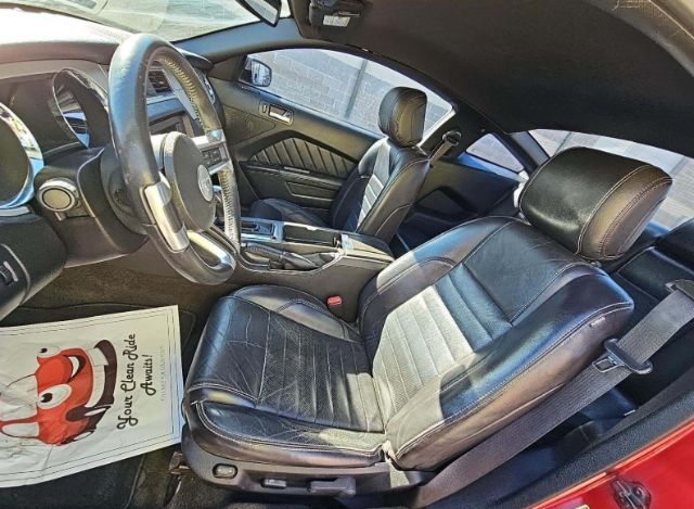 2014 Ford Mustang V6 Premium