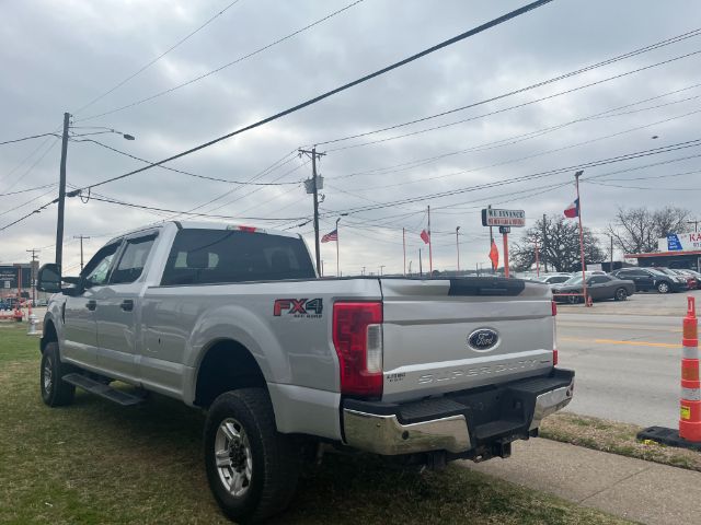 2017 Ford F-250 SD XLT Crew Cab Long Be