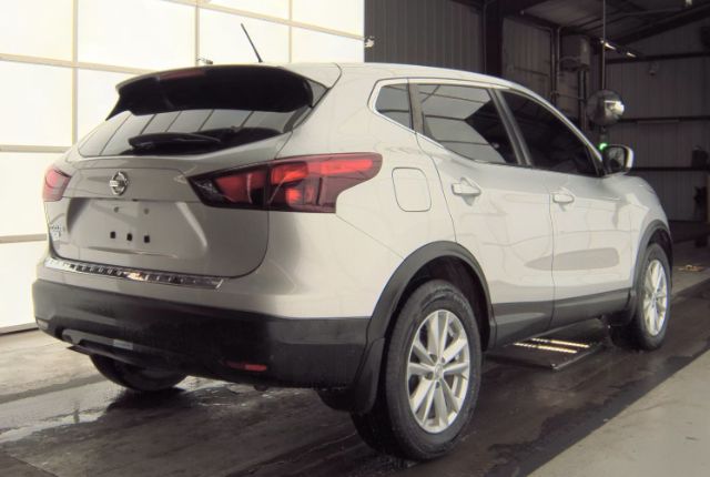 2018 Nissan Rogue Sport S