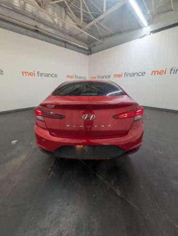 2020 Hyundai Elantra SE 6AT