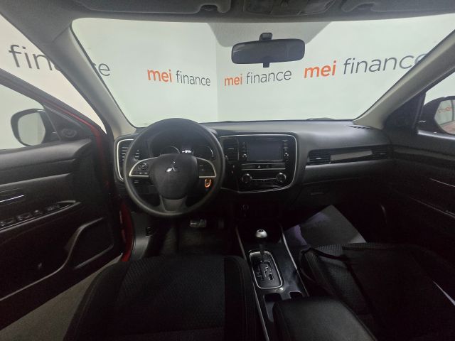 2019 Mitsubishi Outlander ES