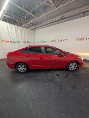 2017 Chevrolet Cruze LS Auto