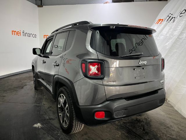 2017 Jeep Renegade Latitude FWD