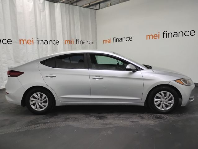2018 Hyundai Elantra SE 6AT