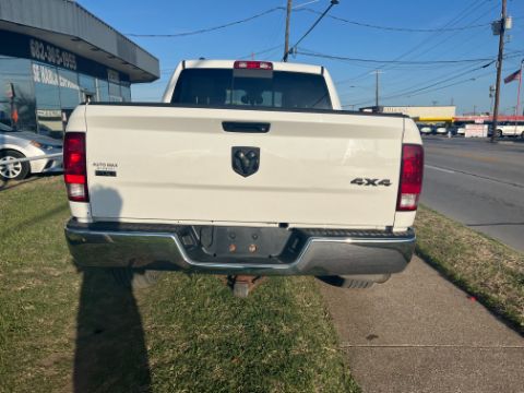 2018 Ram 1500 SLT