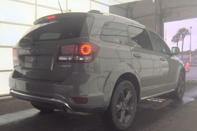 2020 Dodge Journey Crossroad