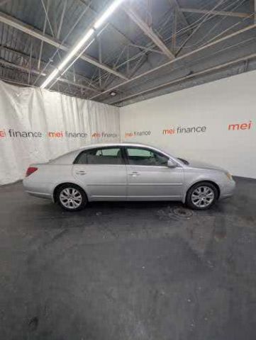 2008 Toyota Avalon XLS