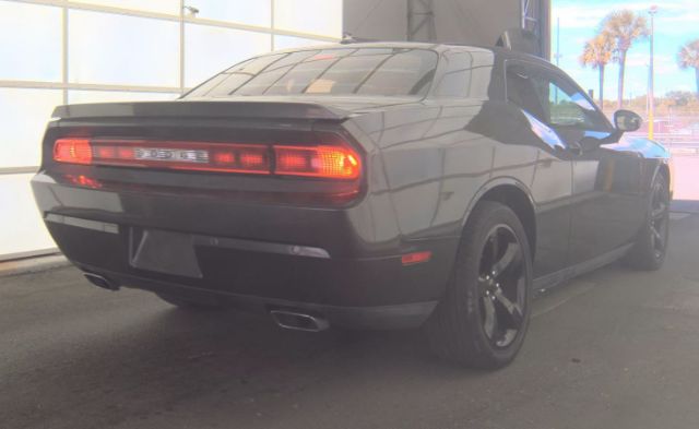2014 Dodge Challenger SXT