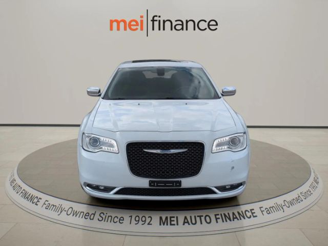 2017 Chrysler 300C 2WD V6 4D SEDAN C