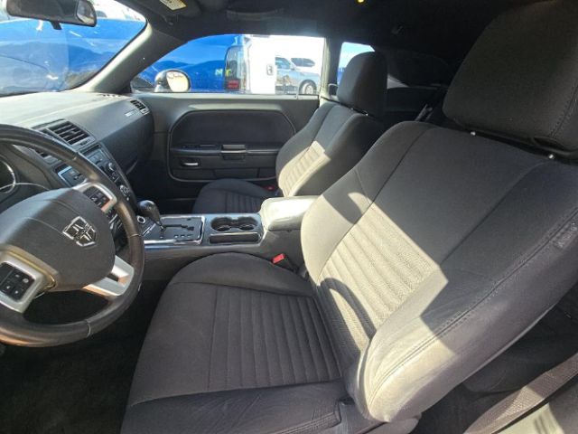 2014 Dodge Challenger SXT