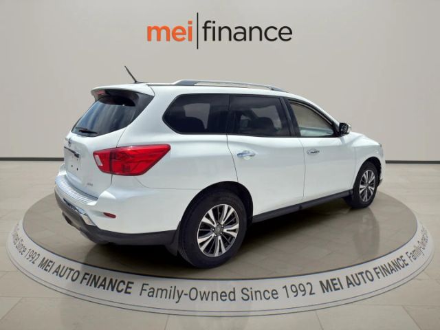 2017 Nissan Pathfinder S