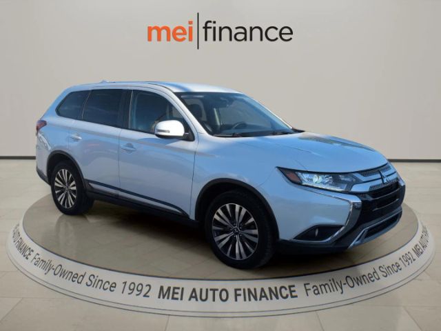 2020 Mitsubishi Outlander 4WD 4C 4D SUV SE