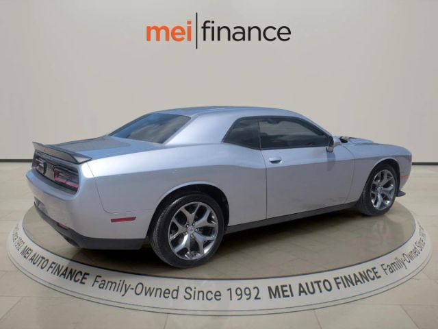 2017 Dodge Challenger SXT